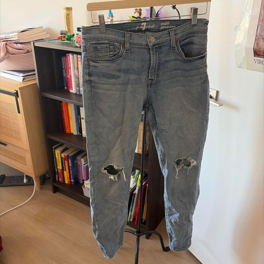 7 For All Mankind Ankle Gwenevere Distressed Jeans Women's Size 30